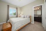 825 Robinson Street - Photo 15