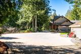 6979 Sechelt Inlet Road - Photo 33