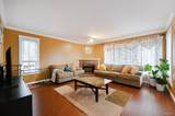 2995 Pinetree Close - Photo 11