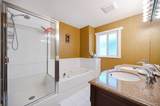 2995 Pinetree Close - Photo 17