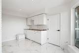 1725 Rosebery Avenue - Photo 31