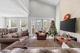 15568 Russell Avenue - Photo 10