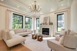 1535 128 Street - Photo 5