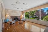 8660 Fairfax Crescent - Photo 11