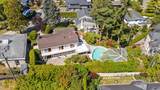 8660 Fairfax Crescent - Photo 5