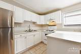 20844 Douglas Crescent - Photo 7