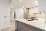 680 Quayside Drive - Photo 10