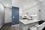 630 Roche Point Drive - Photo 4