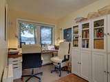 6005 Sechelt Inlet Road - Photo 15