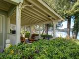 6005 Sechelt Inlet Road - Photo 22