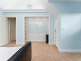 617 52nd Avenue - Photo 12