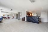 320 Royal Avenue - Photo 25