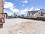 320 Royal Avenue - Photo 26