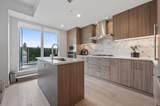 528 King Edward Avenue - Photo 1