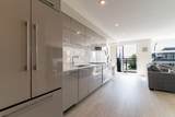 1160 Oxford Street - Photo 4