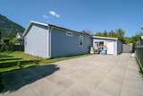 1061 Edgewater Crescent - Photo 33