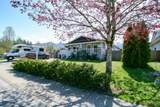 1061 Edgewater Crescent - Photo 37
