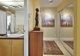 1077 Marinaside Crescent - Photo 26