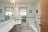 6825 Hycrest Drive - Photo 17