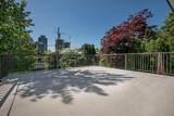 532 64th Avenue - Photo 10