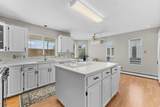 15837 Pacific Avenue - Photo 10
