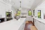 939 Friar Crescent - Photo 4