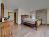 3163 Crystal Road - Photo 29