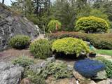 8362 Redrooffs Road - Photo 12