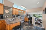 1246 Oxford Street - Photo 11