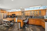 1246 Oxford Street - Photo 12