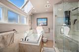 1246 Oxford Street - Photo 25
