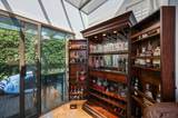 1246 Oxford Street - Photo 31
