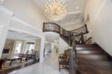 5777 Buckingham Avenue - Photo 3
