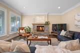 938 Kings Avenue - Photo 13