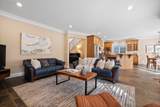 938 Kings Avenue - Photo 17
