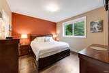 746 Upper Crescent - Photo 20