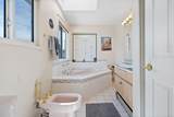 4988 Sherbrooke Street - Photo 19