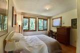 8084 Redrooffs Road - Photo 10