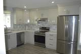 539 Douglas Street - Photo 14