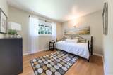 949 Hartford Place - Photo 14