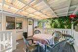 21064 Barker Avenue - Photo 12