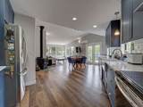 8362 Redrooffs Road - Photo 18