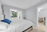 909 Mainland Street - Photo 7