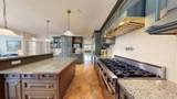 467 Kings Road - Photo 11