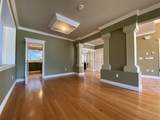 467 Kings Road - Photo 3