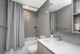 618 Carnarvon Street - Photo 13