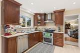 4729 Canada Way - Photo 10