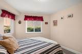 1480 View Crescent - Photo 22