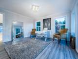 638 King Georges Way - Photo 9