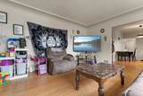 33919 Victory Boulevard - Photo 10